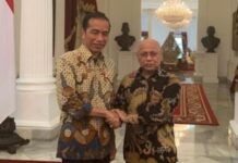 Ketemu dengan Relawan, Ini Arahan Jokowi Untuk Pilpres Ketemu dengan Relawan, Ini Arahan Jokowi Untuk Pilpres