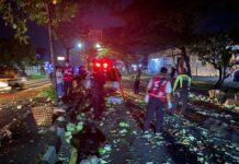 Sopir Bak Terbuka Tewas Usai Tabrak Pohon