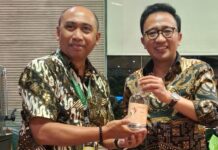 Koperasi Putra Desa Wisata : Arak Bali Menuju Produk Dunia