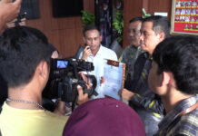 Pelapor Roy Suryo Cs Jalani Pemeriksaan di Polres Metro Jakarta Pusat