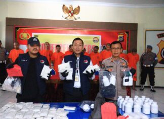 Polisi Ringkus 10 Tersangka Narkoba