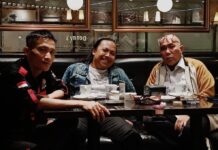 Kaya Rangkap Jabatan, Miskin Rangkap Derita