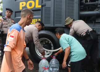 Polres Bersama BPBD Bantul, Salurkan Air Bersih di Tujuh Titik Lokasi