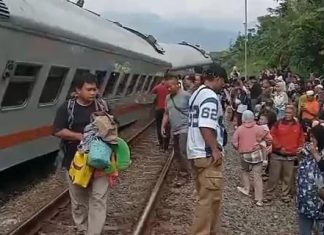 Buntut Kereta Api Bangunkarta Anjlok di Bumiayu, KAI Daop 6 Yogyakarta Minta Maaf