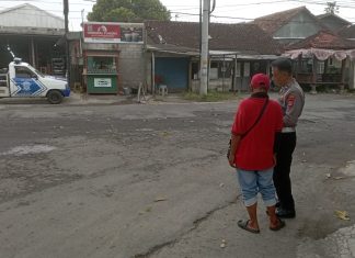 Pemotor Tewas Tertabrak Fortuner