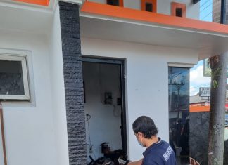 Geger, Seorang Satpam Ditemukan Tewas Terduduk di Pos Jaga