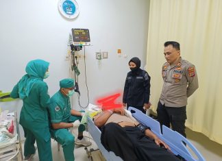 Atur Lalu Lintas, Anggota Polisi Tertabrak Pelajar