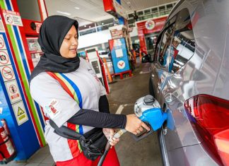 Bagi Korban Bencana, Harga BBM Pertamax & Dex Series Rp81/Liter